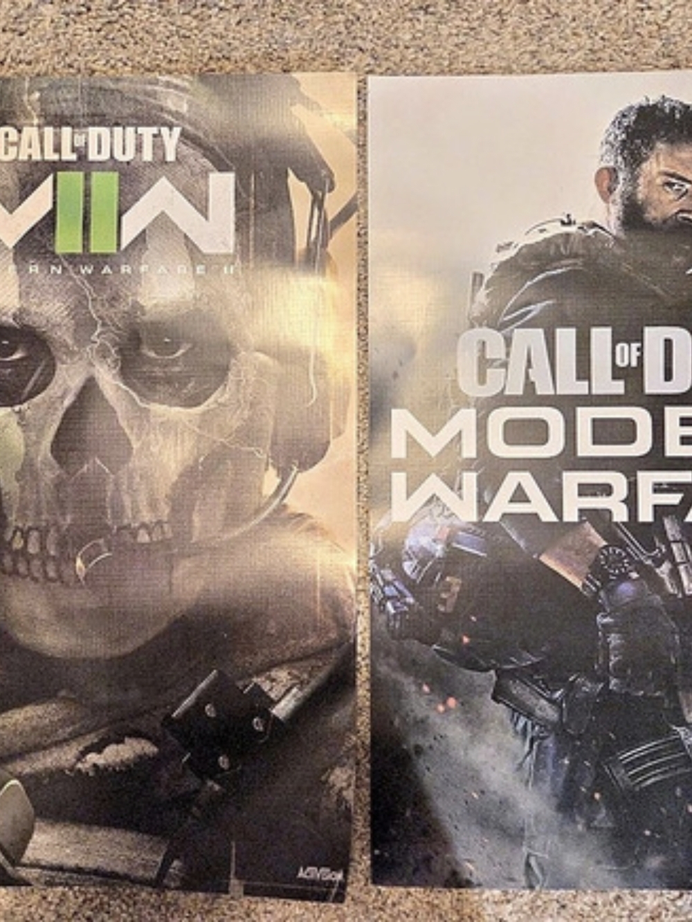 Call of Duty poster set Black Multicolor